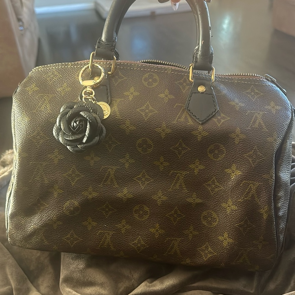 ✅AUTHENTIC✅LOUIS VUITTON SPEEDY 30